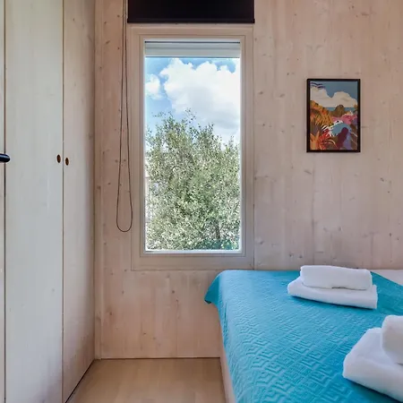 Buqez 12 Holiday home *
