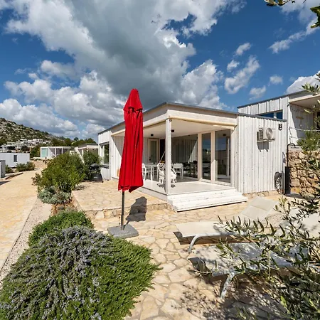 Holiday home Buqez 12 *